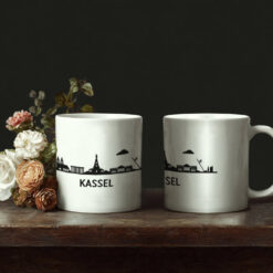 Keramiktasse-Doppelbild-Kassel-Skyline.jpg