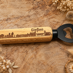 Holzflaschenoeffner-giessen.png