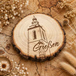 Holzuntersetzer-giessen-kirchen-turm.png