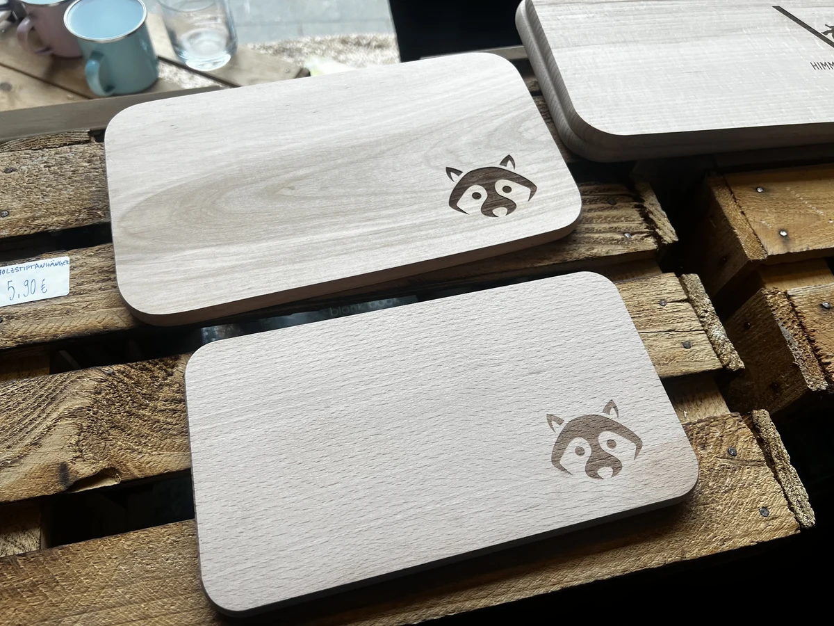 Holzbrettchen mit individueller Lasergravur